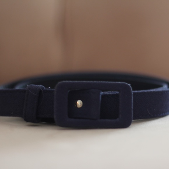 Gal Meets Glam Sally Dress - Picture 3 of 4